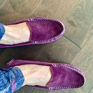 Italian driving loafers in rich plum suede - Size 38